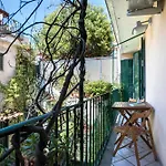 Palline Balcony Apartment