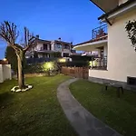 Apartment Harmony House