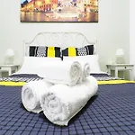 Nice Apartment With Balcon