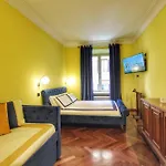 Large And Charming Apartment In Trastevere By Yourhost