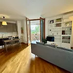 Flaminia Home