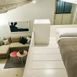 Stylish Roman Loft In Monti Area, Near Colosseum