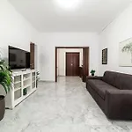 Ev Vatican Apartment