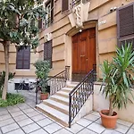 Giulya Guesthouse