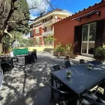 Angel\'S Rome Sweet Home & Garden