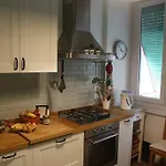 Porta Maggiore Modern Apartment