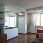 Dom&Fla Delizioso Appartamento In Trastevere