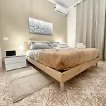 Maison Grimaldi Roma