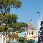 Vatican Apartment - San Pietro Station