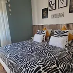 Home K&Y Elite