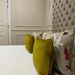 Nlm Boutique Suites