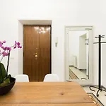 Modern Comfort, Poetic Charm