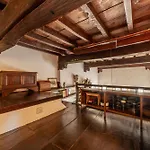 Historical Loft At Campo De Fiori