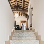 Apartment By The Spanish Steps