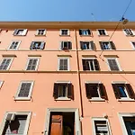 Via Tolemaide Private Apartment