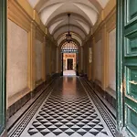 Colosseum Home-Zeno 32