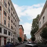 Terme Di Traiano Apartment - 10 Min Dal Colosseo