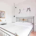 Ambra\'S Bright Apartment