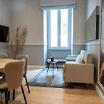 Rome City Center Apartment II