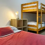 Spacious Apartment Near St Peter\'S Church