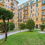 Vespasiano Luxury Apartment For 4