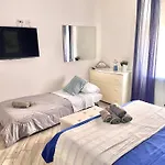 Holiday Homes Rome - Portuense 21 - Family Studio