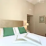 Avignonesi Suites - Ca Domus Collection