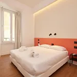 Dem Hotel