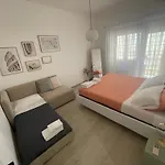 Cozy Home Close To The City Center