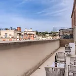 The Roof Luxury Penthouse Corso