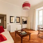 Pantheon Delightful Apartment