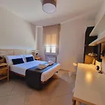 Guest House Dea Opi