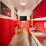 House Of Colours In Marconi, Roma