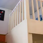 Praty Rooms