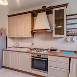 Residenza Eres Eur