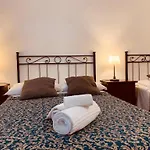 Roma Family Apartment