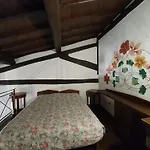 Beautiful Apartment In Roma With Shared Swimming Pool