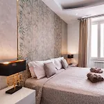 Daphne Suites