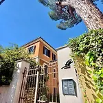 Terry\'S House