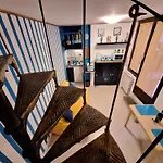 Ωlimpiα Apartment