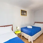 Colosseum Bright Two Bedroom Apartment