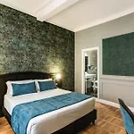 Relais Fontana Di Trevi Hotel