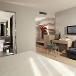 Hotel Adriano