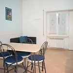 Trio Apartment