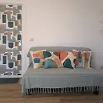 Casetta Sole, Superattico Con Terrazzo Vicino San Pietro, New