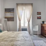 Clausim Domus: New Brightful Flat Next To The Vatican