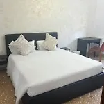 Valentina House