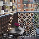 Frank Host Roma Lux , Metro A A 50 M, Simple Check-In Con Codice A Qualsiasi Orario