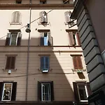 Irooms - Spanish Steps