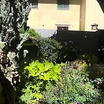 LOQUAT HOUSE nel giardino segreto in zona Vaticano